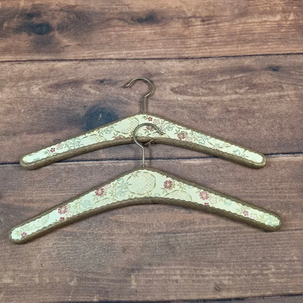 Vintage Padded Hangers OS Green Good Floral Brocade Set of 2 Gold Trim